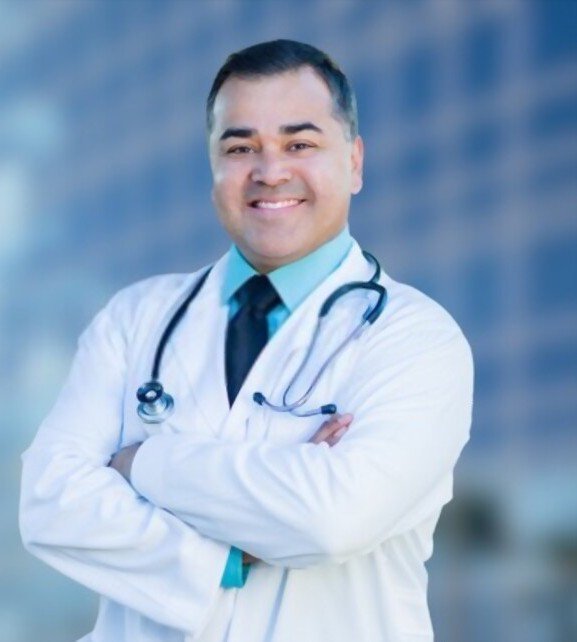 DOCTOR-.jpg